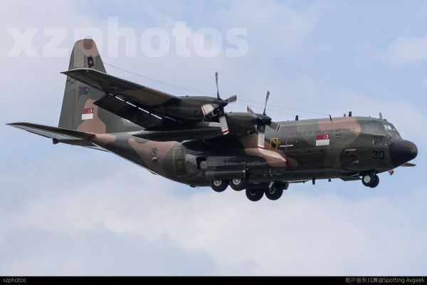 新加坡空军C130
