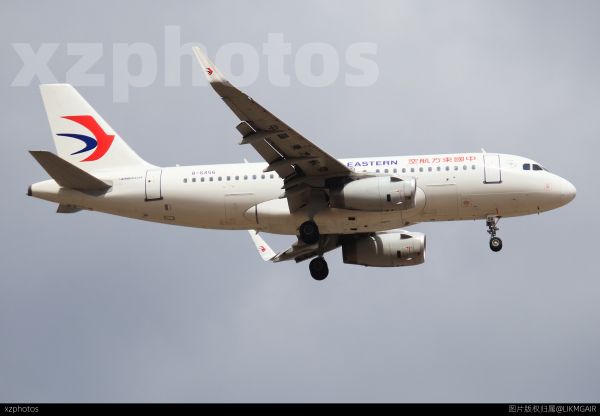 东航319