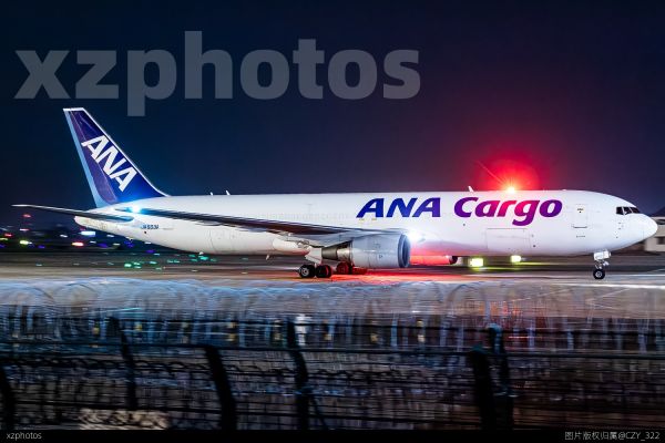 全日空76F