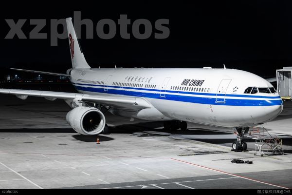CA1836 PVG-PEK