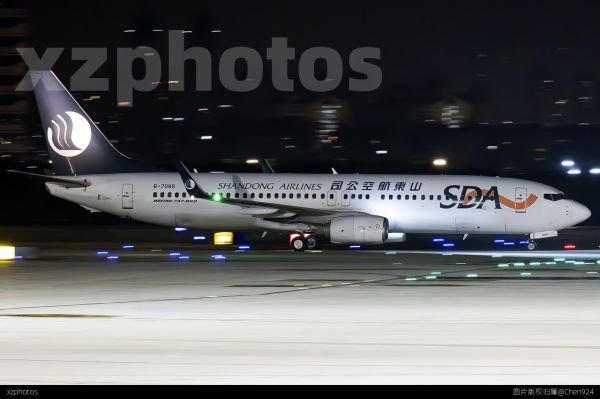 山东航空B738