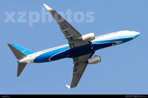 厦门航空在南昌瑶湖机场进行本场训练