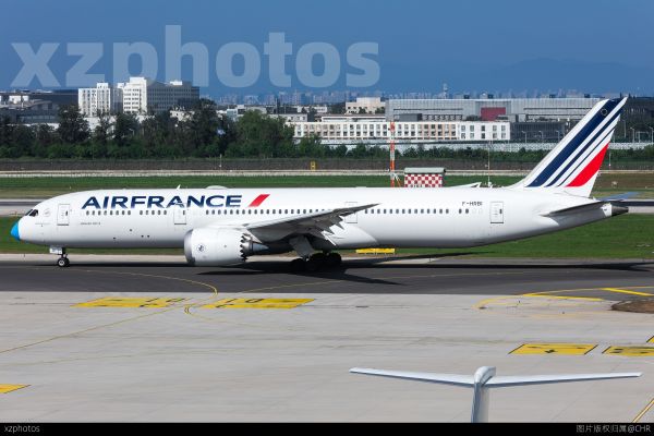 AF128 CDG-PEK