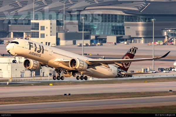 FJ2394 HKG-NAN