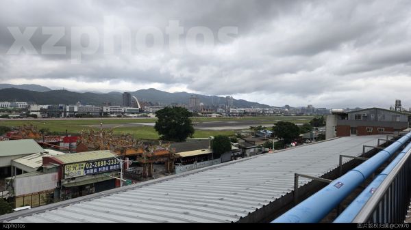 松山超商神秘打野点