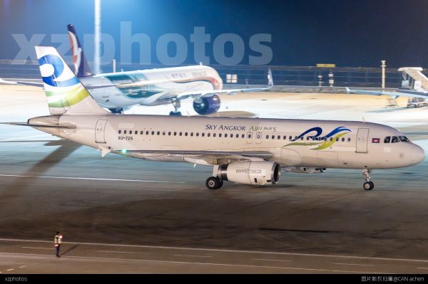 天空航空A320