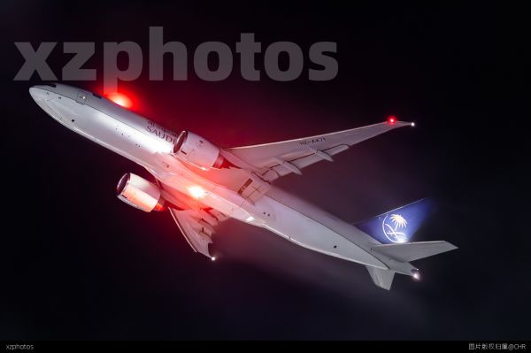 SV977 HKG-JED