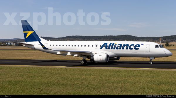VH-UYI