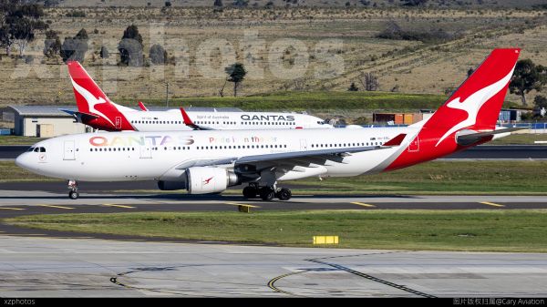 VH-EBL