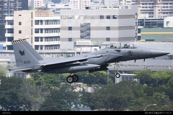F15SG