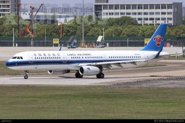 南航A321