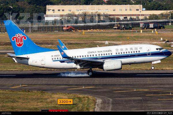 南航737