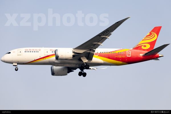 我国首架退役787