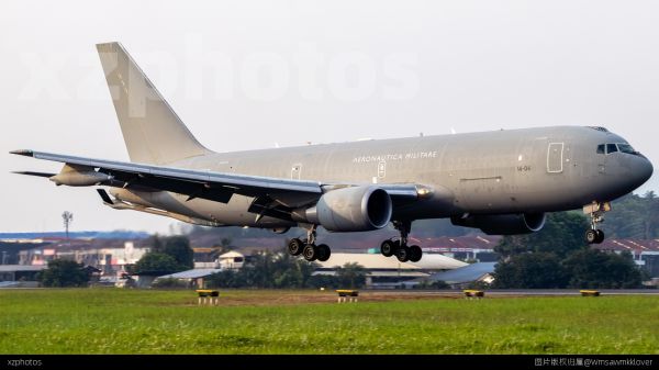 KC767