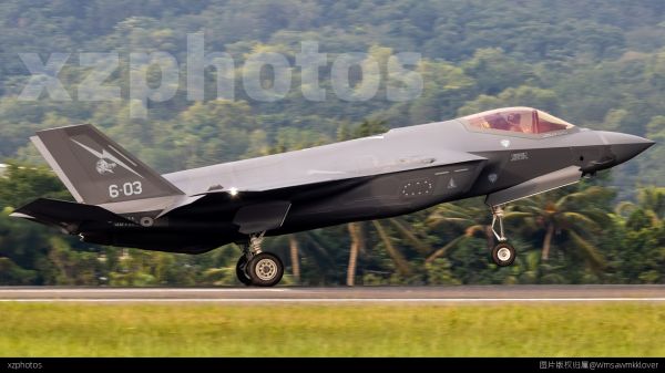 F35