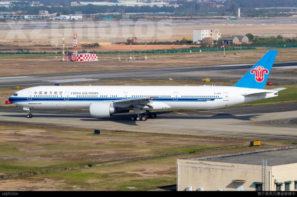 南航777