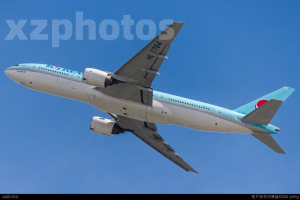 大韩航空772