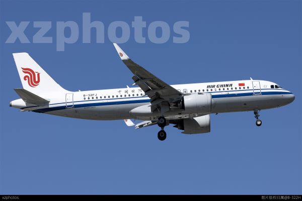 AIR CHINA B-32FJ
