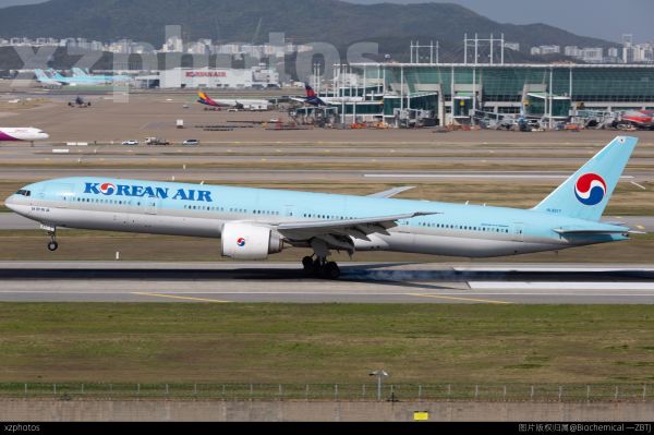 大韩航空77w超稳落地