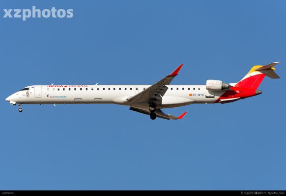CRJ-1000 in MAD