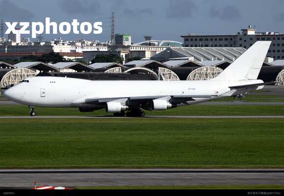 747
