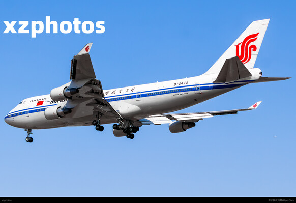 国航744