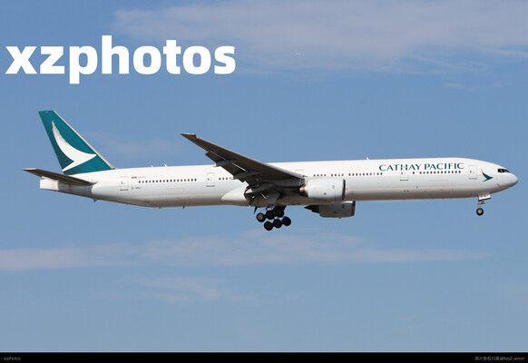 国泰航空773