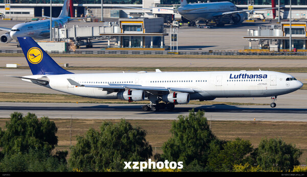Lufthansa 720