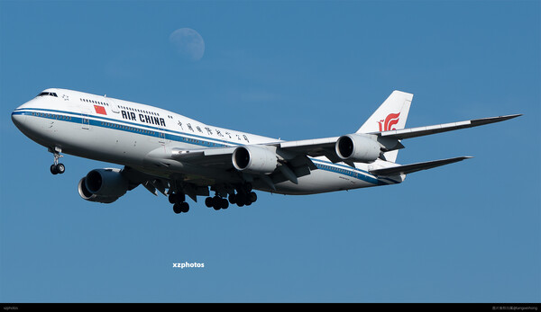 747穿月