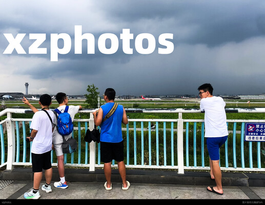 暴雨来袭还在拍