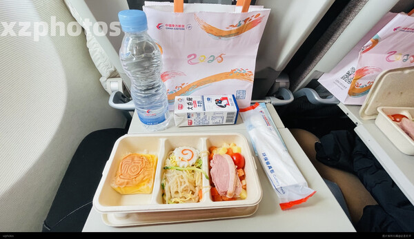 东航餐食