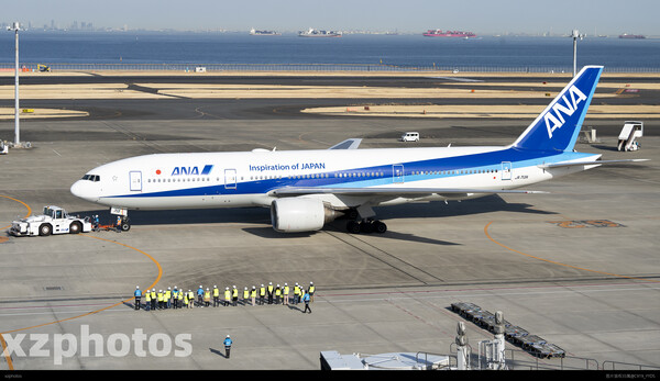 777