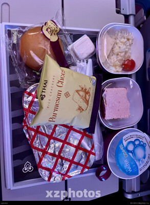 泰航359经济舱餐食