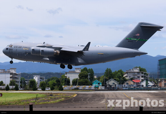 C17