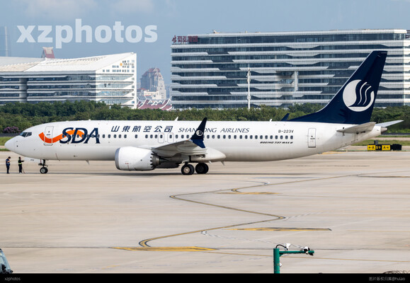 山东航空737MAX8