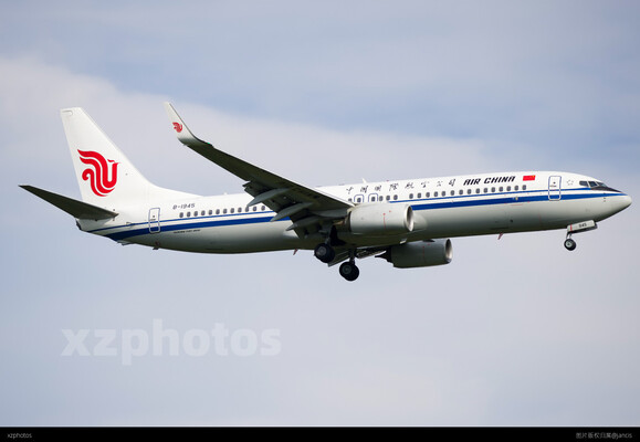 737