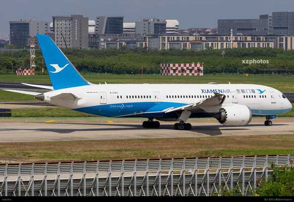 787