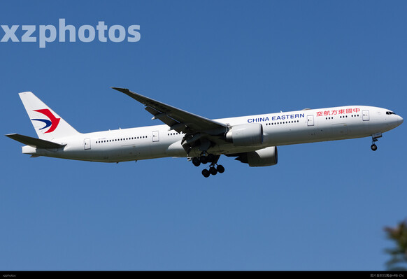B-7882