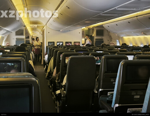 B-KQC波音77w国泰航空巡航客舱