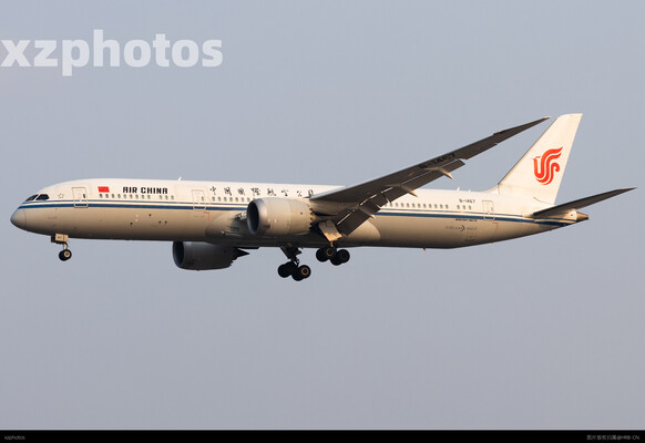 787