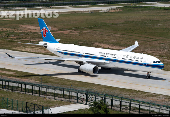 南航A330