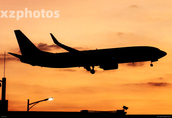 737