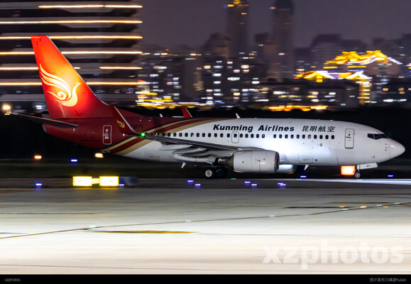 昆明航空737/B-7871