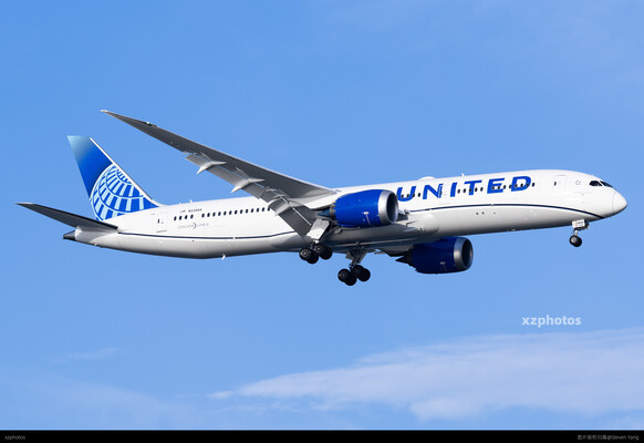 UNITED AIRLINES