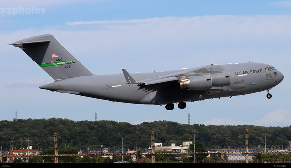 C17