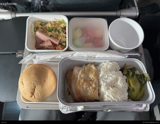 CX758餐食