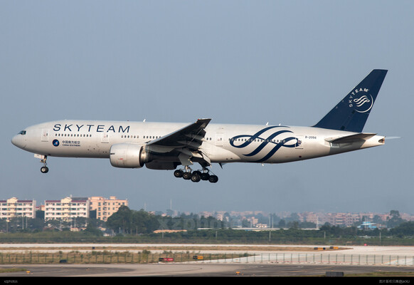 中国南方航空 777-200 B-2056