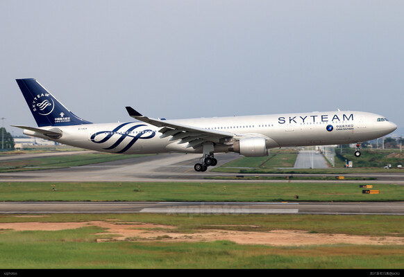 中国南方航空 A330-300 B-5928