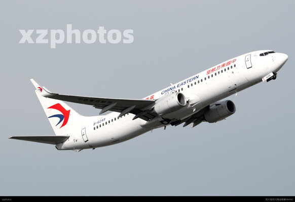 东云737起飞