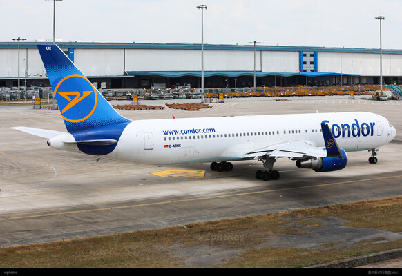 Condor 767-300 D-ABUK